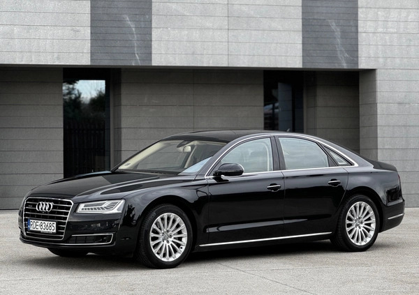 Audi A8 cena 121900 przebieg: 174500, rok produkcji 2015 z Rzeszów małe 529